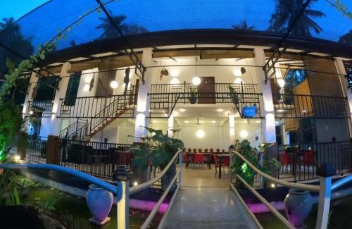 Ibbagamuwa Hôtel | Lotus cool hotel and restaurant
