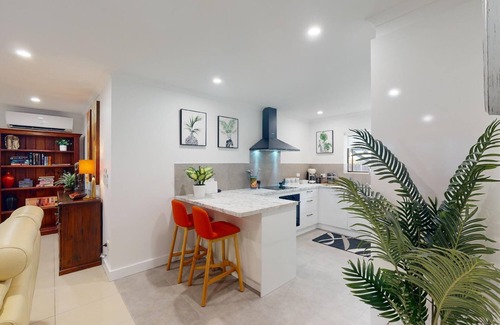 Caboolture South Maison | LOTUS LANDING - ENTERTAINMENT PLUS!