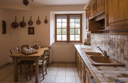 Aumont-Aubrac Maison | Lou Chastelou Odheteo à Aumont Aubrac