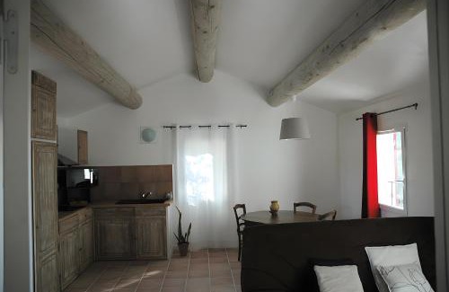 Les Artauds Maison | Lou Jas Dé Raféou - Gîte Raphaël