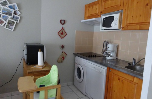 Peyragudes Appartement | Loudenvielle.Grand T2 cabine 4/5 pers. confortable,terrasse avec un store