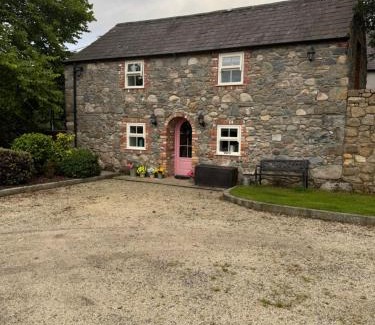 Dundalk Maison | Loughanmore Court Cottage