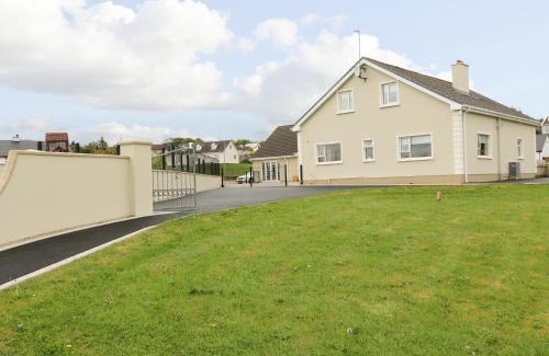 Loughanure Maison | Loughanure Lake View