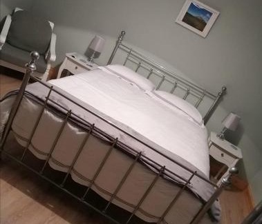 Tudenham Lit Et Petit-Déjeuner | Loughcrew View Bed and Breakfast