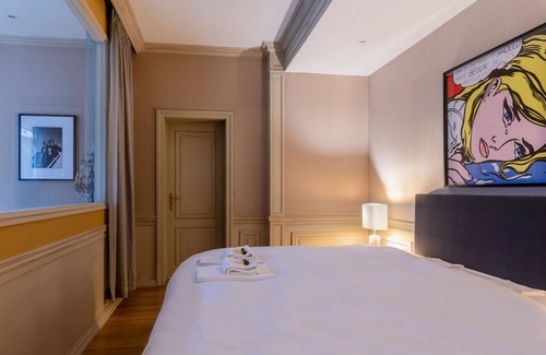 Ixelles Appartement | Louise Royal Residence