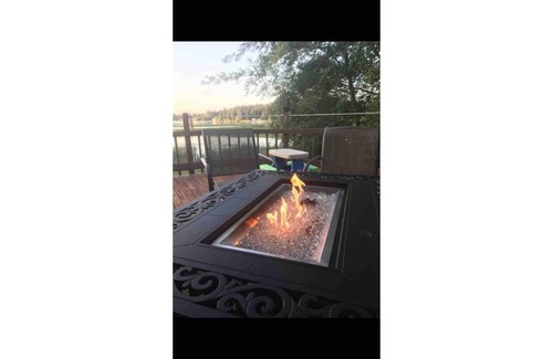 Port Orchard Maison | Lounge On The Lake In Privacy/Fly-in Friendly