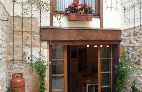 Monpazier Maison | Aimer la vie dans les murs de l'un des 100 plus beaux villages de France!