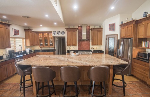 Monte De Paz Maison | Love living the outdoors lifestyle? 1+ Acre retreat with heatable private pool.