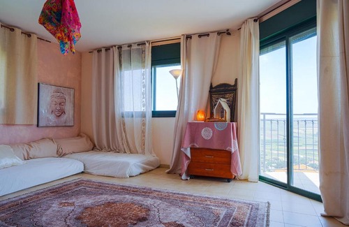 Yavne'el Maison | Love-Ne'EL לבנאל