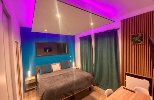 Aussonne Appartement | Love room avec jacuzzi intérieur proche Blagnac
