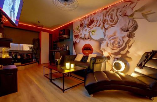 Aucamville Appartement | Love Room - Balnéo - Insolite- Détente