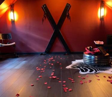 Isbergues Hôtel | Love Room SPA l'impertinente