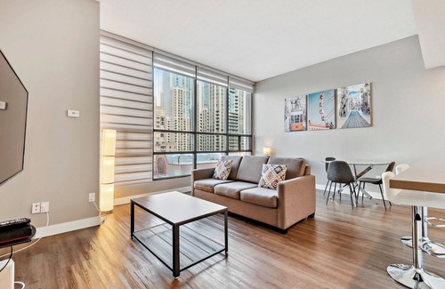 Bay Street Corridor Appartement | Lovely 1+1-BR in DT Toronto