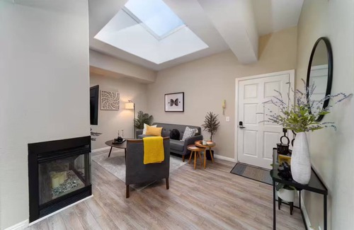 Civic Core Appartement | Lovely- 1 Bedroom rental in Downtown San Diego.