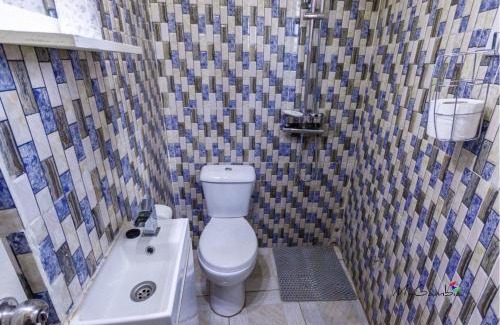 Bakau Villa | Lovely 13-Bed Complex on Cape Point Beach Bakau