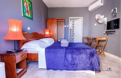Bakau Villa | Lovely 13-Bed Complex on Cape Point Beach Bakau