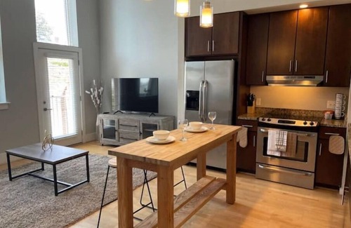 City Center Appartement | Lovely 1Bed Near VA Capitol and VCU Medical Center