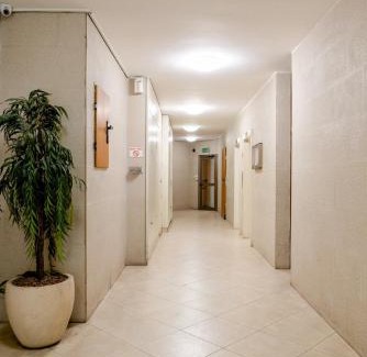 Florentin Appartement | Lovely 1BR Apt Florentin Center-Elevator-Balcony