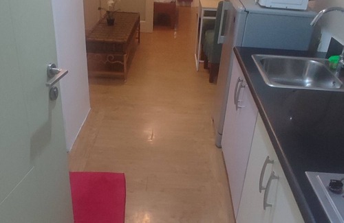 Valenzuela Maison | Lovely 1BR in Makati 200Mbps with Netflix