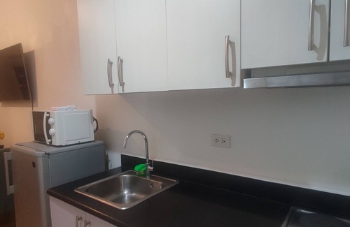 Valenzuela Maison | Lovely 1BR in Makati 200Mbps with Netflix