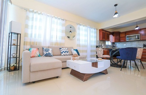 San Cristobal Appartement | Lovely 2 Bd-2Bath Apt w. A|C Garage & Rooftop