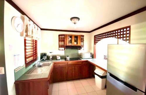 Damas Appartement | Lovely 2-BDroom Condo in Laguna Eco Village Resort