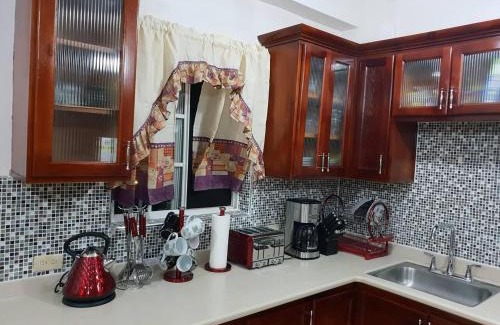 Eden Gardens Appartement | Lovely 2-Bed Apartment in the New Kingston Area