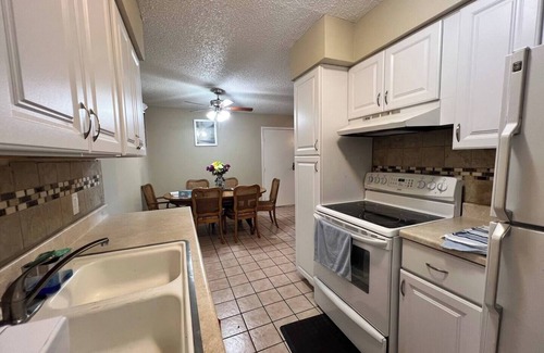 Casas Adobes Appartement | Lovely 2-bedroom apartment with WiFi, AC in Tucson