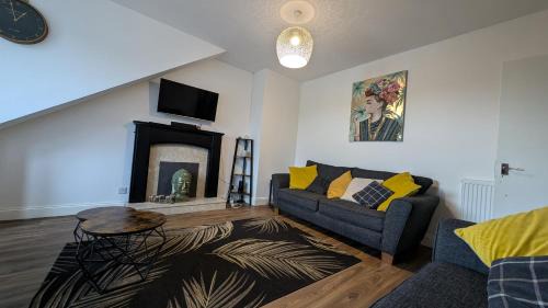 Greenock Appartement | Lovely 2 Bedroom Apartment in Central Location
