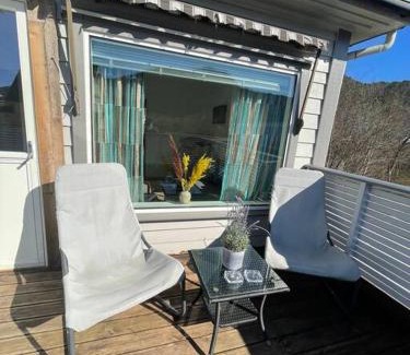 Laksevag Appartement | Lovely 2 bedroom apartmen with free parking