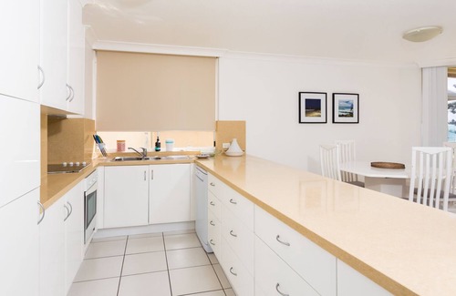 Miami Appartement | Lovely 2-bedroom beachfront unit with pool