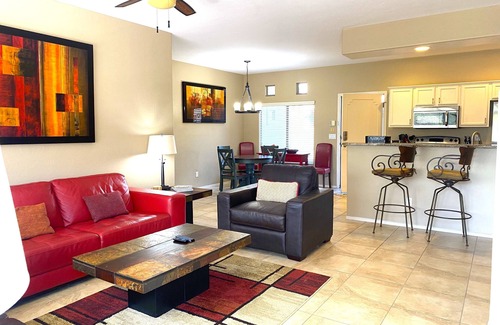 Rancho Vistoso Copropriété | Lovely 2 Bedroom Condo Just Steps From the Heated Pool and Spa!