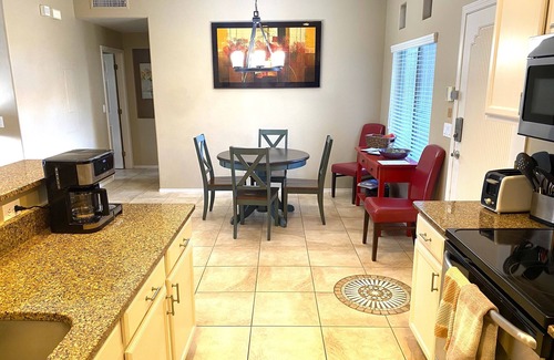 Rancho Vistoso Copropriété | Lovely 2 Bedroom Condo Just Steps From the Heated Pool and Spa!