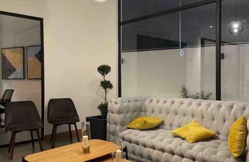 Zona 14 Appartement | Lovely 2 Bedroom Loft with pool