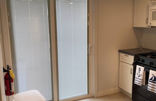Long Branch Appartement | Charming 2-bedroom unit in Long Branch, NJ. - Just five minutes from the beach!