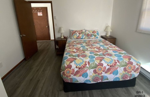 Elk Mills Maison | Lovely 2 bedroom unit with free parking in front