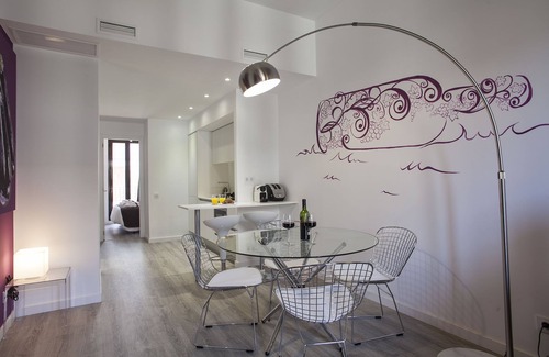 Hostafrancs Appartement | Lovely 2 bedroom with balcony next to Plaza España