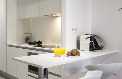 Hostafrancs Appartement | Lovely 2 bedroom with balcony next to Plaza España