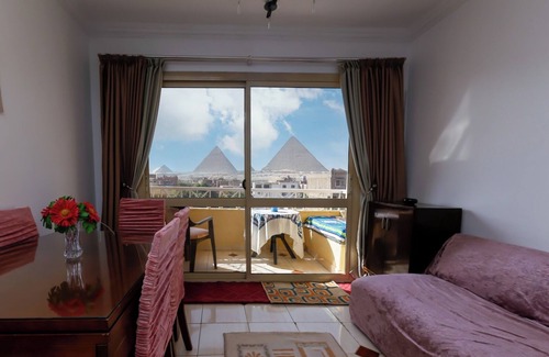 Al Haram Appartement | Lovely 2BR Apartment with Giza Pyramids View