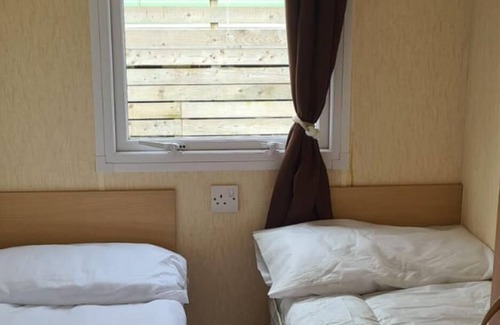 Balminnoch Chalet De Ski | Lovely 3-bed Caravan in Galloway Forrest