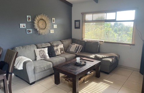 Roble Appartement | Lovely 3 bedroom apartment overlooking Christmas tree farm