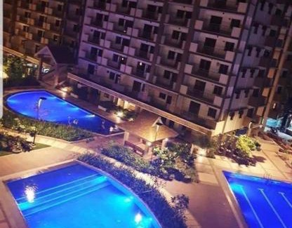 Bacoor City Appartement | Lovely 3 bedroom condo with amenities