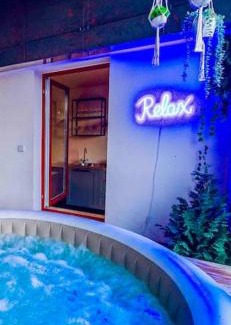 Prague 5 Appartement | Lovely 3BD - Rooftop - Jacuzzi&Sauna