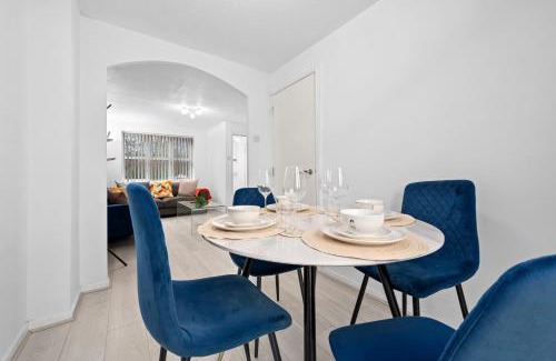 Cheetham Hill Maison | Lovely 3bedroom house, 7mins drive to Manchester City center, Etihad stadium & Coop Live Arena