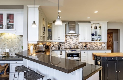 Meaford Maison | Lovely 4 bedroom, 2 bath home on Southern Georgian Bay