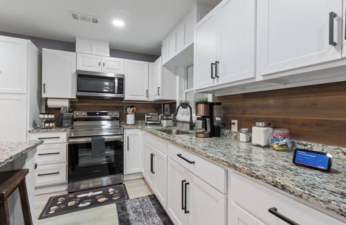 Tuscaloosa Maison | Lovely 4-Bedroom Home in T-Town