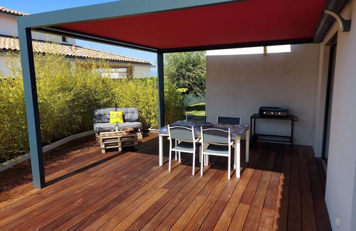 Six-Fours-les-Plages Appartement | Joli T2 climatisé de 41m² à 5 minutes de la plage