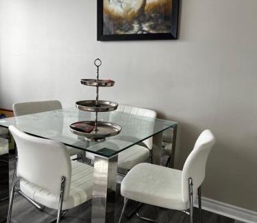 London Maison | Lovely and calm townhouse with free parking