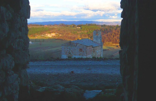 Colle di Val d'Elsa Villa | Joli appartement dans une maison de vacances avec WIFI, piscine, TV, patio, près de San Gimignano