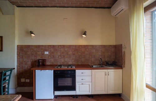 Villa Santa Maria Appartement | Joli appartement pour 4 personnes avec climatisation, piscine, WIFI, TV, balcon et animaux admis